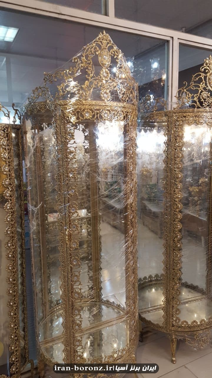 بوفه برنزی نیم گرد