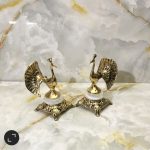 مجسمه برنزی طاووس دم باز پایه سنگ سفید