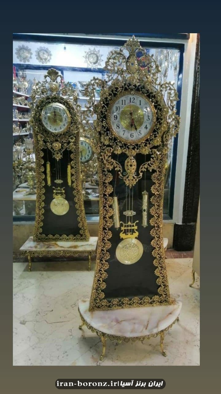 ساعت ایستاده برنزی پایه سنگی