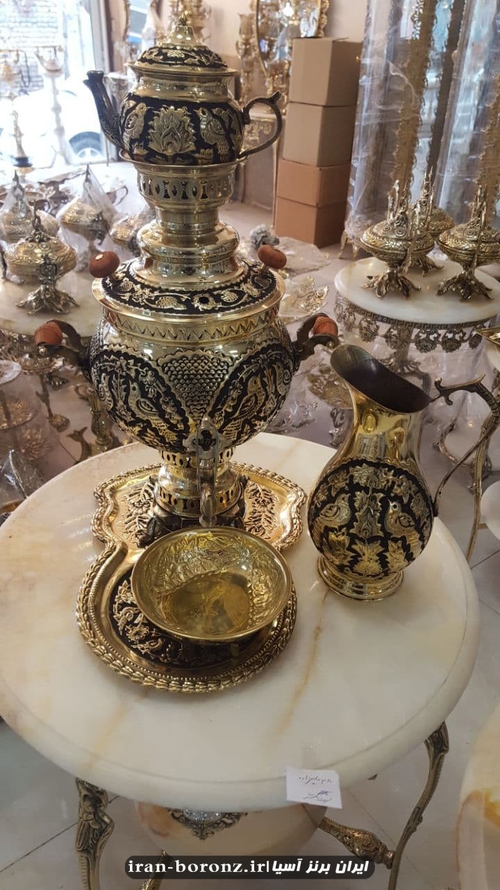 سماور برنزی قلم زنی به همراه سرویس