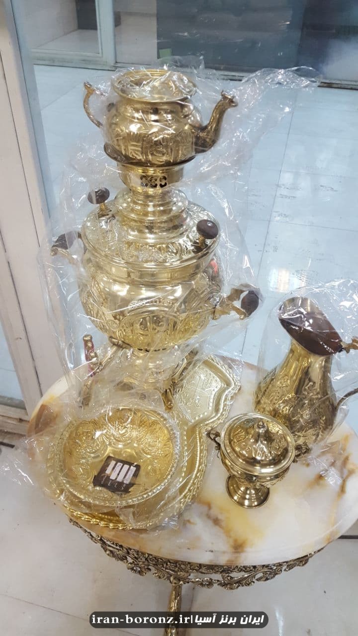 سماور برنزی قلم زنی به همراه سرویس