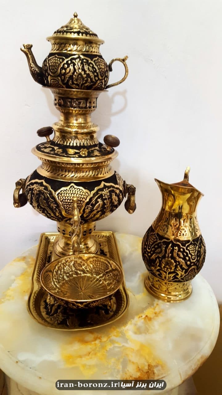سماور برنزی قلم زنی به همراه سرویس