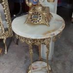 میز تلفن ایفل برنزی به همراه تلفن رومیزی برنزی