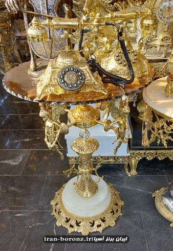 میز خاطره برنزی