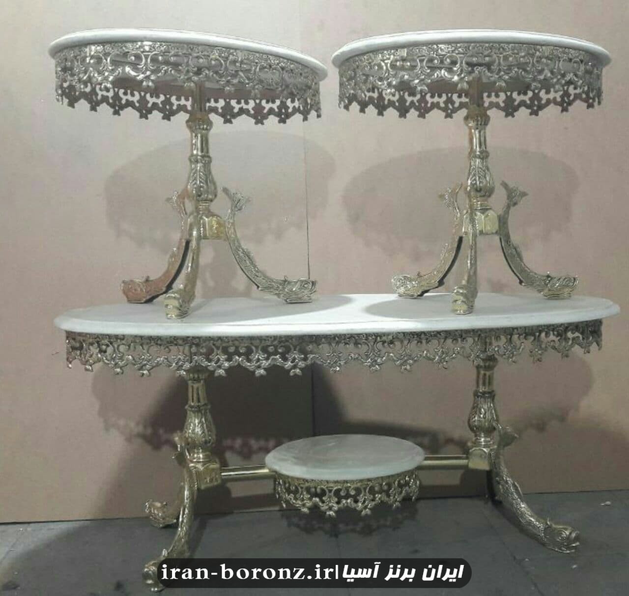 جلو مبلی عسلی برنزی بیضی